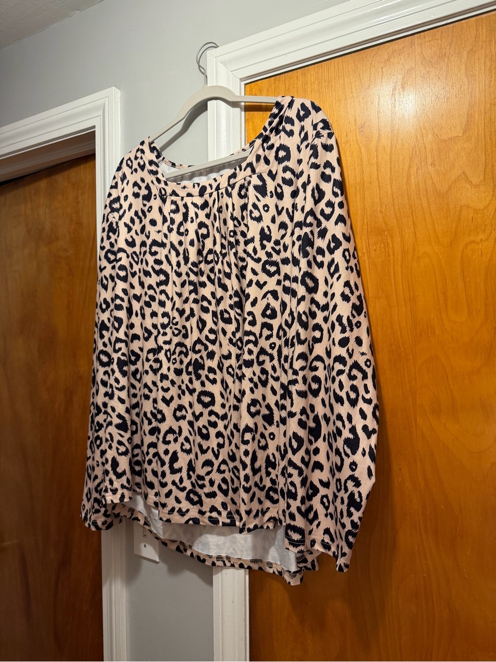 Leopard Print Long Sleeve Blouse in Light Pink EUC
